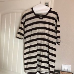 Men’s short sleeve knit shirt